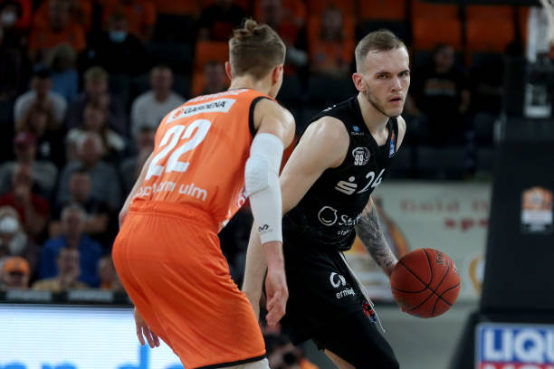 移动的禁飞 移动的禁飞