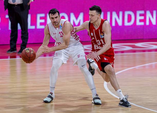 赛的表现来 赛的表现来