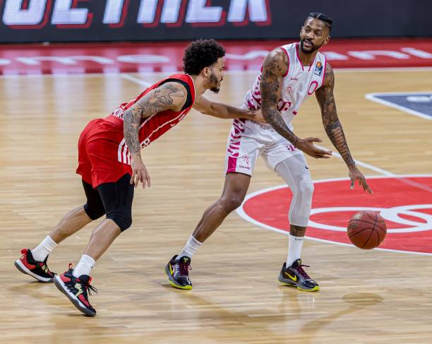 勒沃库森主 勒沃库森主