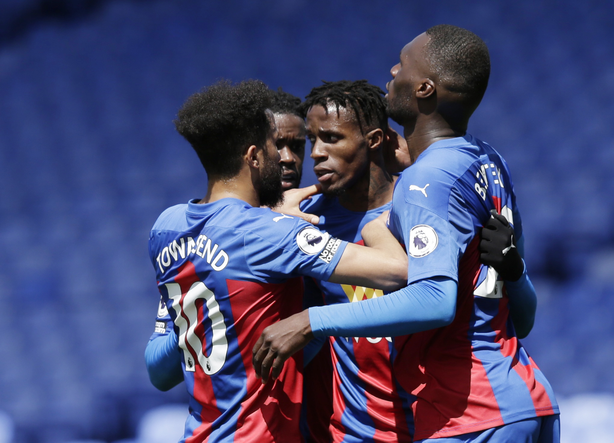 约束选手 约束选手