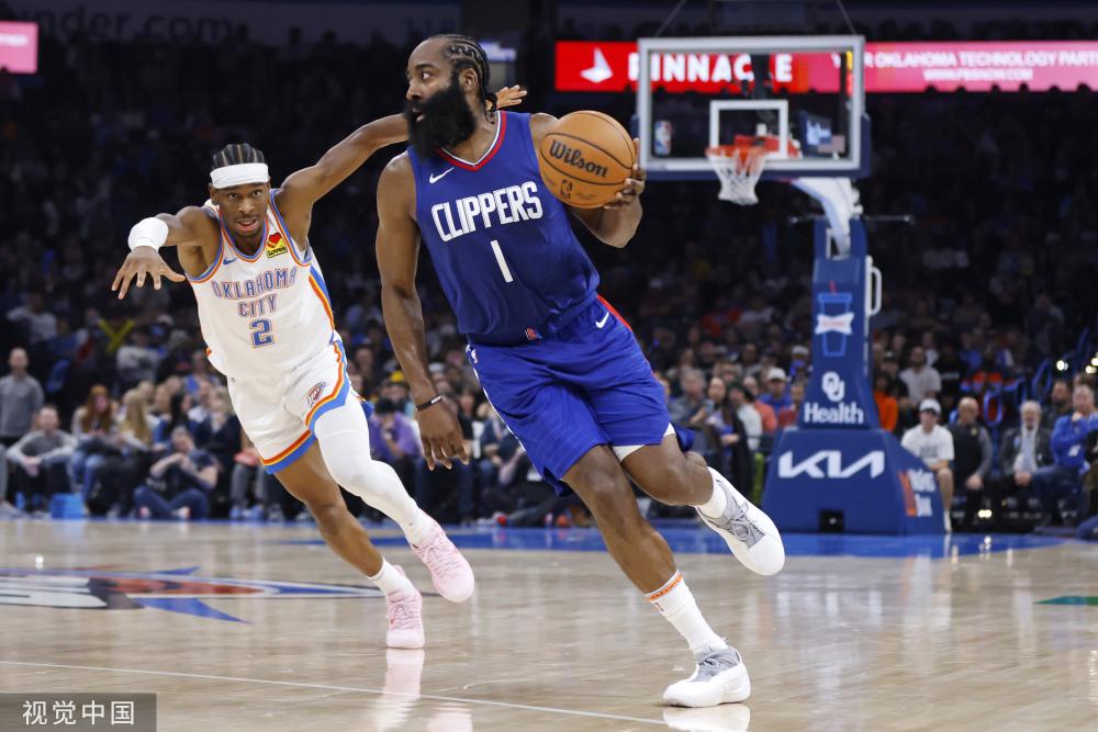 管理层在年 管理层在年